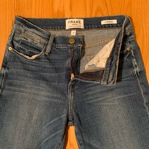 “Frame Denim” Jeans
